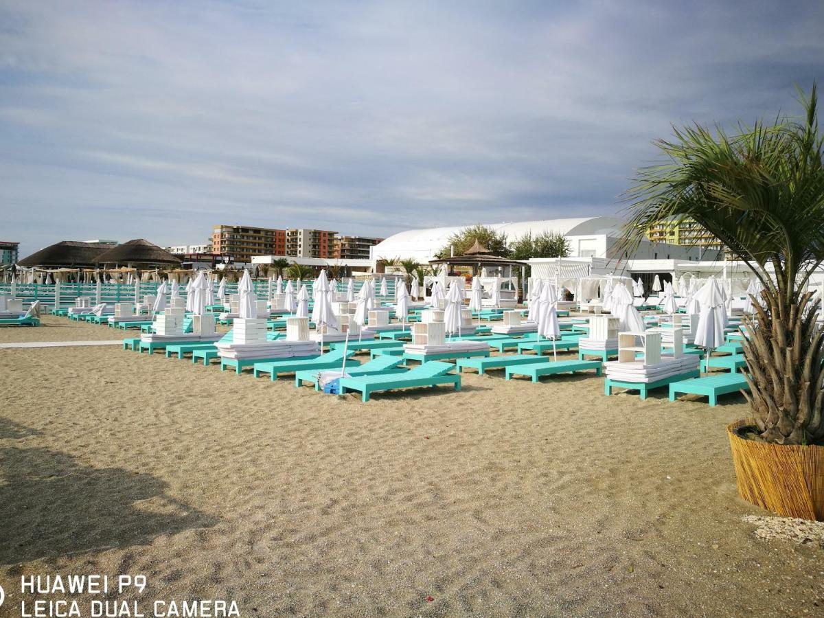 Luxury Studio 42 De Silva Mamaia Exteriör bild