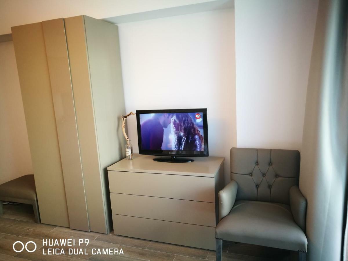 Luxury Studio 42 De Silva Mamaia Exteriör bild