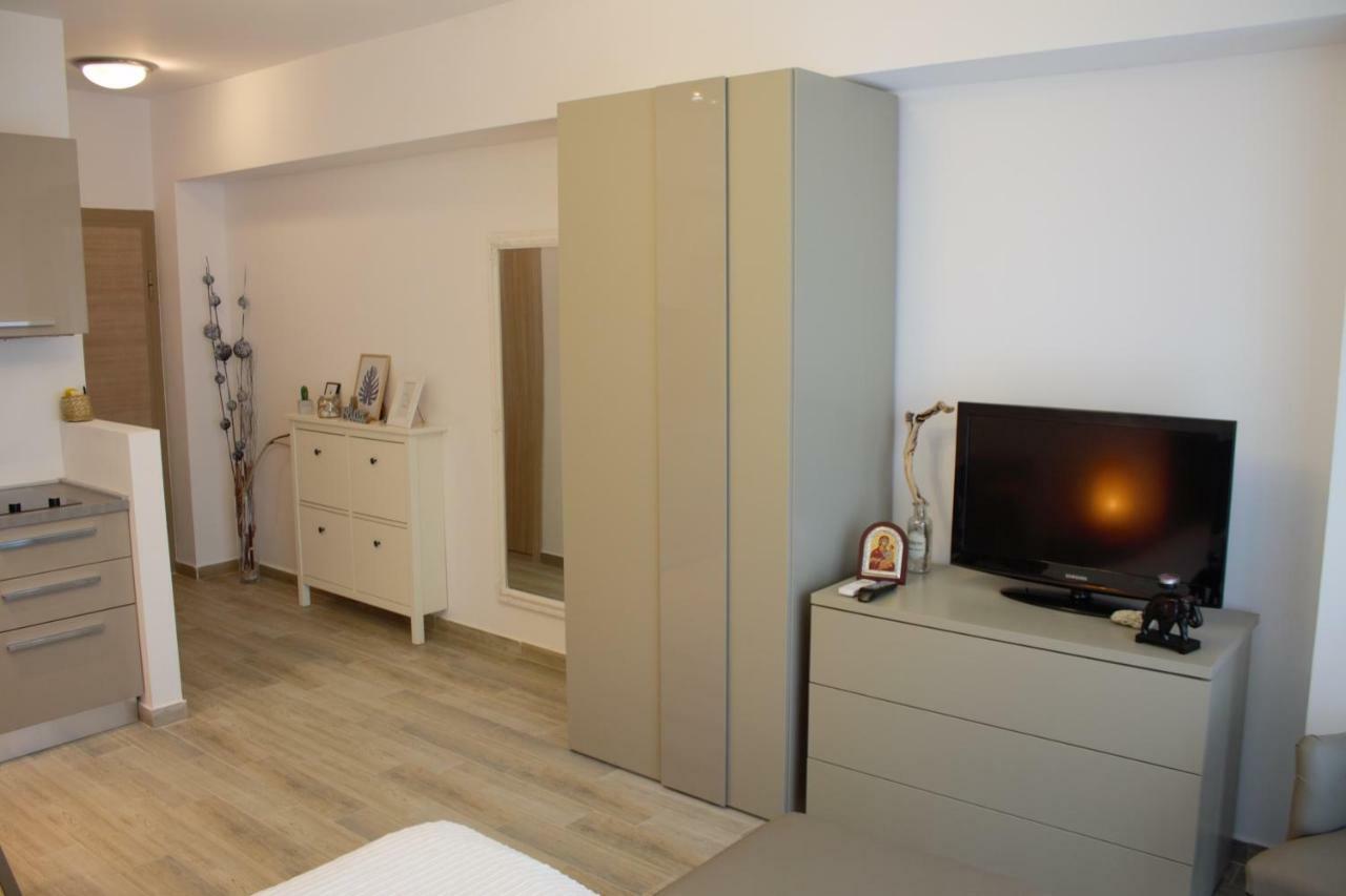 Luxury Studio 42 De Silva Mamaia Exteriör bild