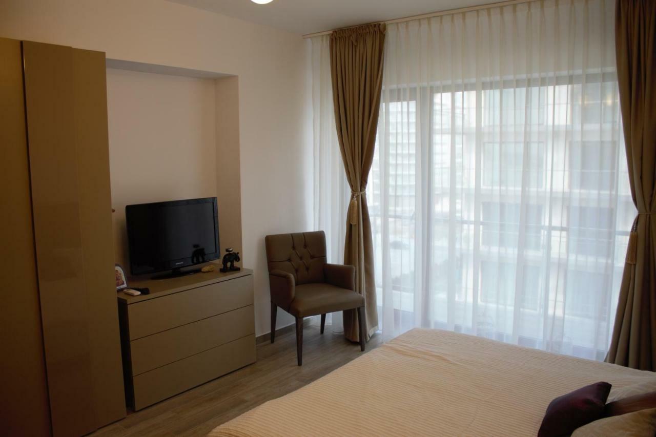 Luxury Studio 42 De Silva Mamaia Exteriör bild